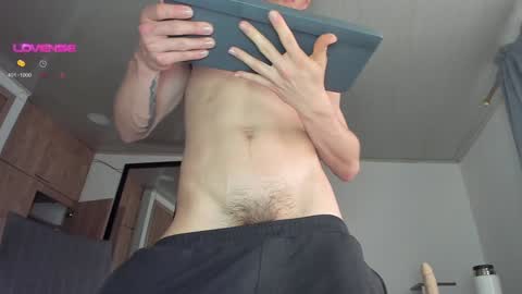 manucute 23  online show from 12.15.24