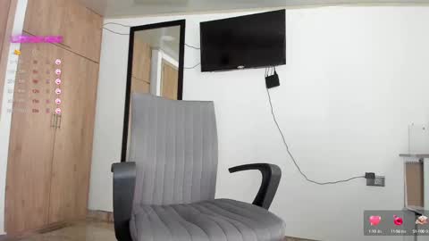 manucute 23  online show from 02.24.25