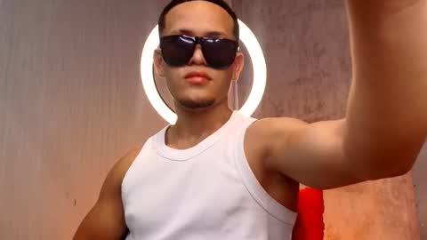 Manuel online show from 03.08.26