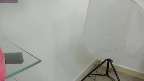 Manuel Rivero online show from 03.04.26