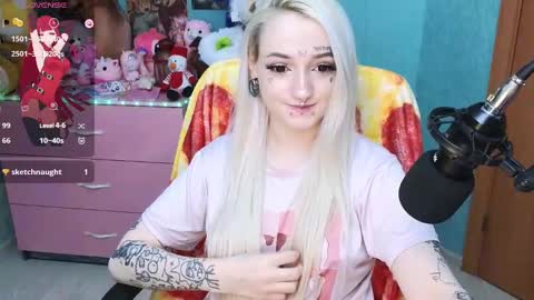 Manuela online show from 01.22.25