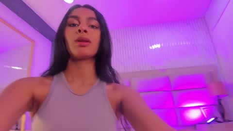 Manuela online show from 02.21.26