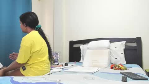 Mara online show from 09.10.25