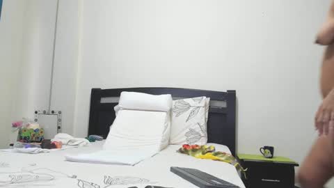 Mara online show from 10.17.25