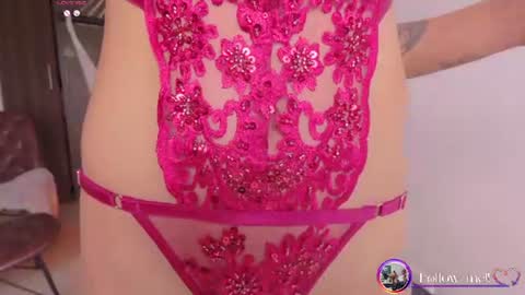 Snapshot of mara__ross chatting on 07.28.26 Mara Independent Model online show from 07.28.26