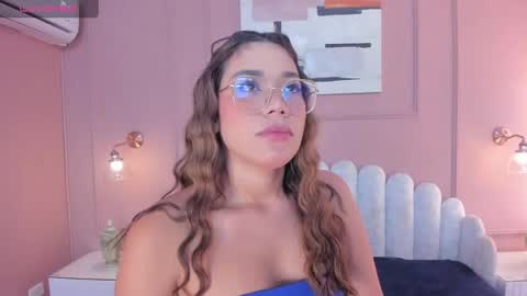 Snapshot of mara_brooks chatting on 01.25.25 Mara online show from 01.25.25