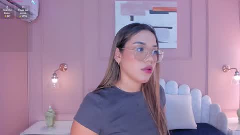 Snapshot of mara_brooks chatting on 02.14.25 Mara online show from 02.14.25