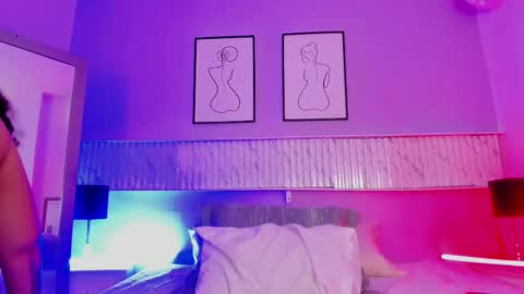 Mrs. Sweet online show from 02.23.25