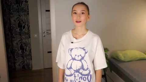 Eva online show from 10.13.25