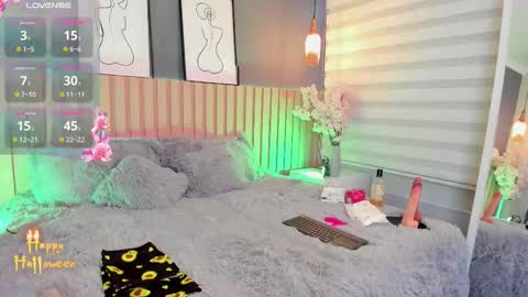 Mara  online show from 10.10.25