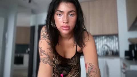 Marakuia online show from 11.08.25