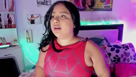 maralinette22 online show from 01.30.25