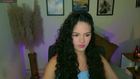 Snapshot of maravelvett chatting on 07.27.26 Mara online show from 07.27.26