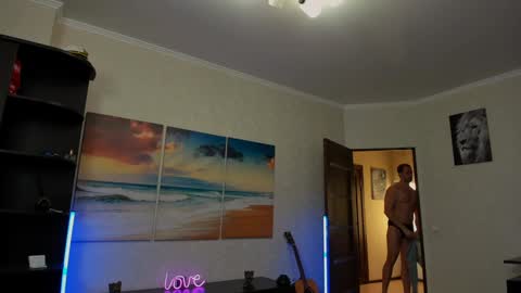 Snapshot of marc105100 chatting on 01.29.25 alex marvelxx online show from 01.29.25