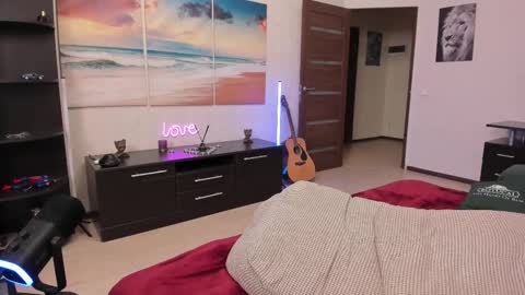 Snapshot of marc105100 chatting on 03.02.25 alex marvelxx online show from 03.02.25