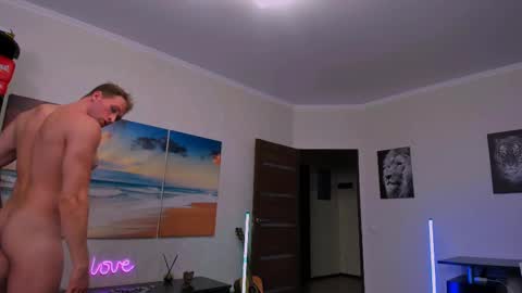 Snapshot of marc105100 chatting on 03.12.25 alex marvelxx online show from 03.12.25