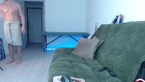 Snapshot of marc105100 chatting on 11.15.25 alex marvelxx online show from 11.15.25