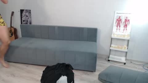 Snapshot of marc105100 chatting on 11.25.25 alex marvelxx online show from 11.25.25