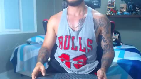 Snapshot of marcel_craw0796 chatting on 11.25.25 MARCEL online show from 11.25.25