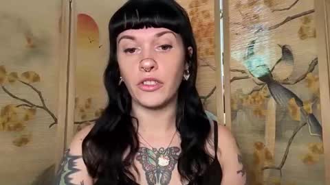 Snapshot of marcelinealtaria chatting on 04.21.26 MarcelineAltaria online show from 04.21.26