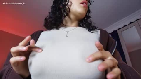 Snapshot of marcelinee__ chatting on 02.01.26 Marce online show from 02.01.26