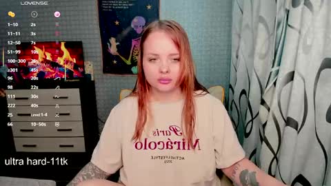 Snapshot of marcelinepeach chatting on 05.24.26 Sara online show from 05.24.26