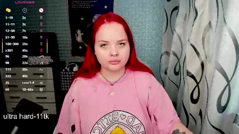 Snapshot of marcelinepeach chatting on 06.24.26 Sara online show from 06.24.26