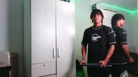 Snapshot of marcelo_dosantos77 chatting on 02.12.26 MARCELO online show from 02.12.26