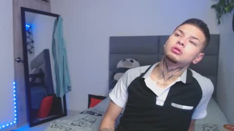 Snapshot of marcelo_m1lk chatting on 10.14.25 marcelo_m1lk online show from 10.14.25