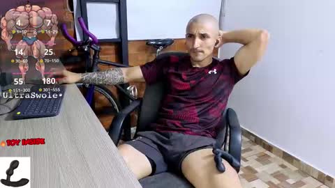 Marck  Independent model  online show from 11.17.25