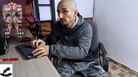 Marck  Independent model  online show from 11.23.25