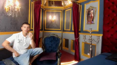 Snapshot of marcovitto chatting on 03.01.25 marcovitto online show from 03.01.25