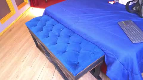 Snapshot of marcovitto chatting on 10.18.25 marcovitto online show from 10.18.25