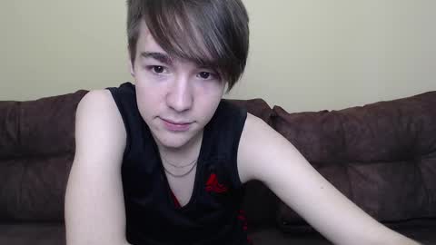 Snapshot of marcus_cuteboy chatting on 02.11.25 Marcus online show from 02.11.25