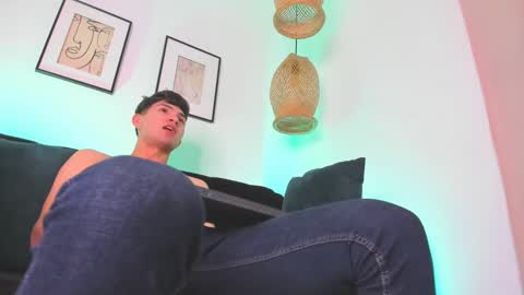 Snapshot of marcus_fire chatting on 02.12.25 marcus_fire online show from 02.12.25