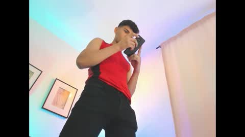 Snapshot of marcus_fire chatting on 02.19.25 marcus_fire online show from 02.19.25