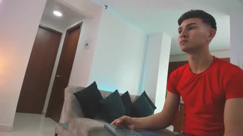 Snapshot of marcus_fire chatting on 03.02.25 marcus_fire online show from 03.02.25