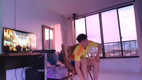 Snapshot of marcus_fire chatting on 11.23.25 marcus_fire online show from 11.23.25