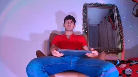 Snapshot of marcus_fire chatting on 11.24.25 marcus_fire online show from 11.24.25