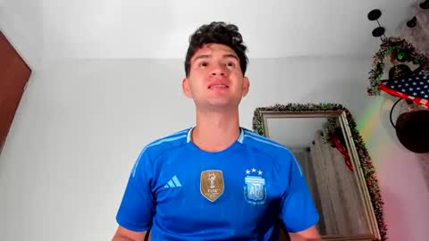 Snapshot of marcus_fire chatting on 12.02.25 marcus_fire online show from 12.02.25