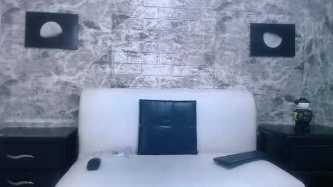 marcus hans online show from 10.13.25