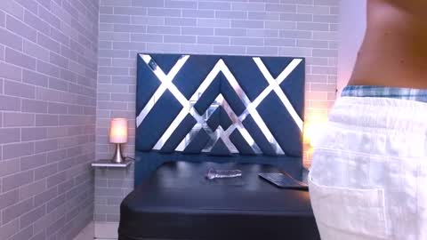 marcus hans online show from 11.17.25