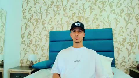 Snapshot of marcus_jeron chatting on 11.27.25 marcus_jeron online show from 11.27.25