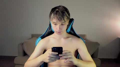 Snapshot of marcussmit chatting on 01.15.25 Marcus online show from 01.15.25