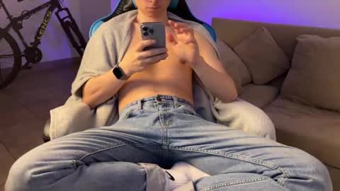 Snapshot of marcussmit chatting on 09.27.25 Marcus online show from 09.27.25