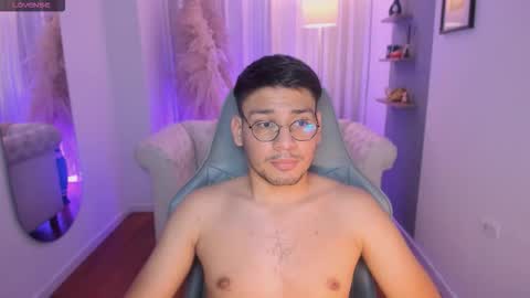 Snapshot of marcuswildx chatting on 12.16.25 marcus online show from 12.16.25