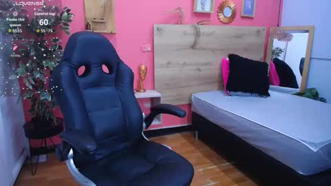 margare_scarlett online show from 10.10.25