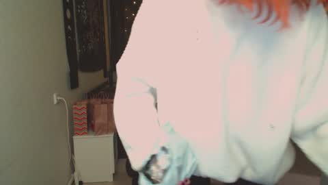 Snapshot of margaret_wilson chatting on 12.14.24 Margaret online show from 12.14.24