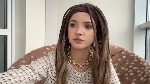 Emily online show from 05.19.26