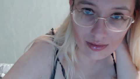 margo_shine online show from 10.30.25